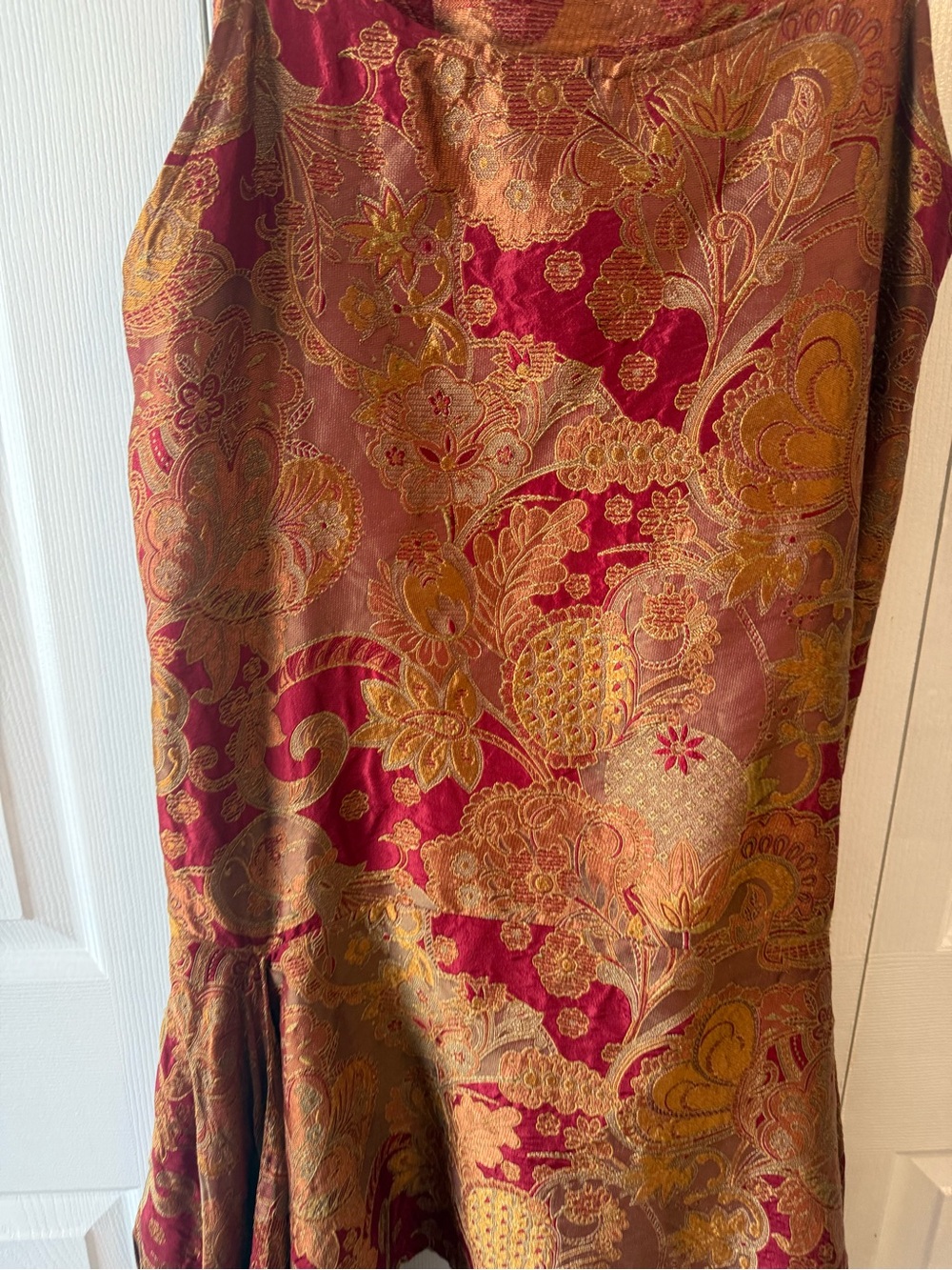 Women's Red and Gold Brocade Tunic Top - Picture 4 of 4